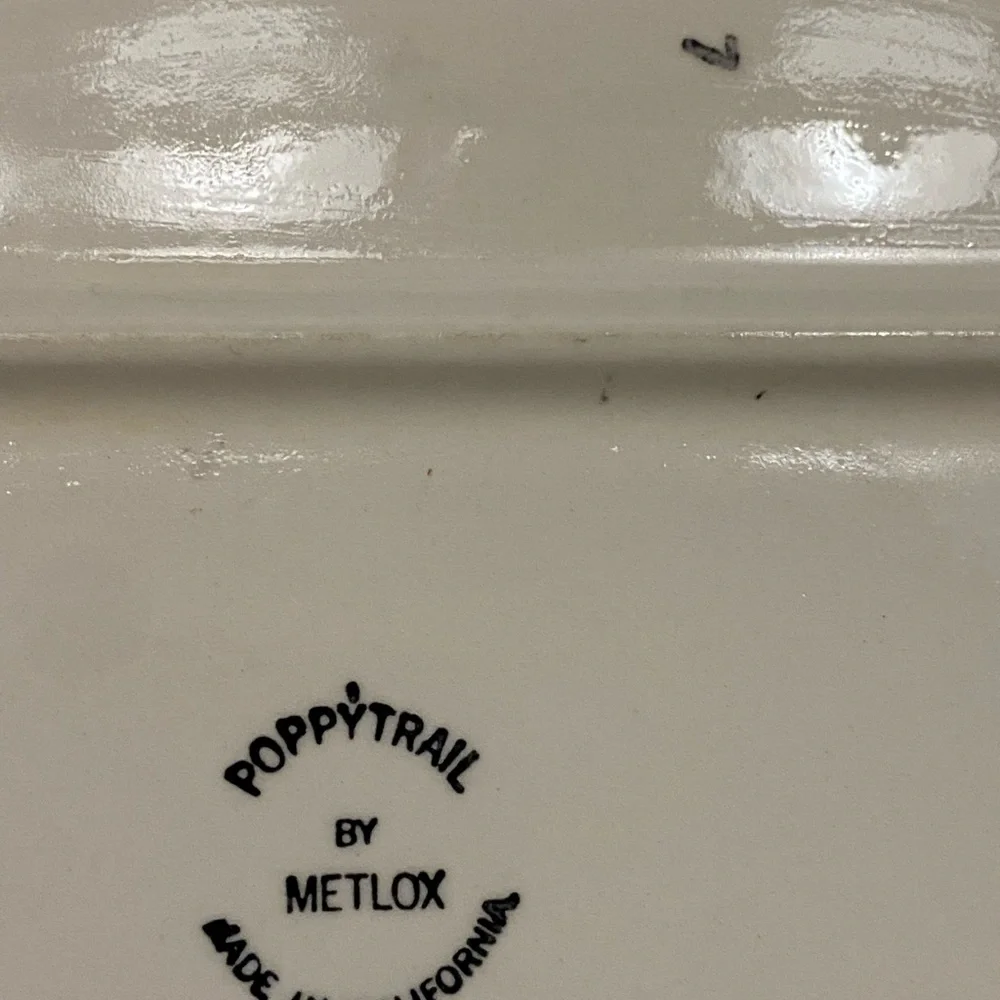 Metlox Poppytrail Vernon 14